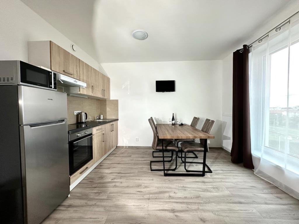 Sky Apartments 509 بلزن المظهر الخارجي الصورة